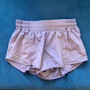 dark purple lululemon hotty hot short